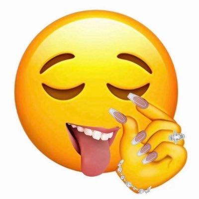 pelumioseni4's profile picture. love myself ❤️ wicked Yoruba women 😌