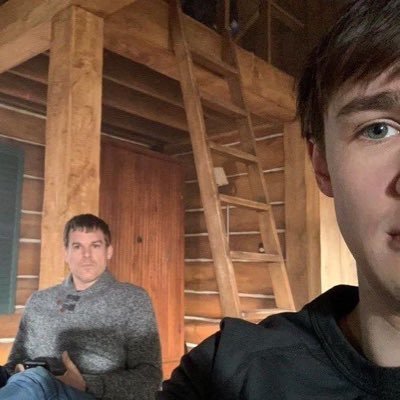 taiisg's profile picture. 𝔰𝔬𝔪𝔢𝔥𝔬𝔴 ℑ𝔪 𝔫𝔢𝔦𝔱𝔥𝔢𝔯 𝔥𝔢𝔯𝔢 𝔬𝔯 𝔱𝔥𝔢𝔯𝔢 ☽༓･  dev