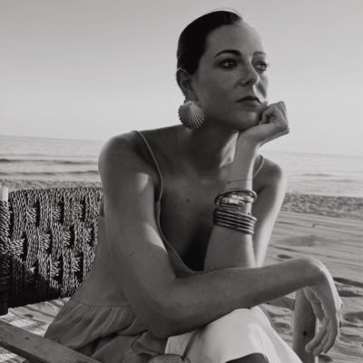 PalomaHerce's profile picture. Me has leído o escuchado en @telva, @elle_es, @tapasmagazine, @harpersbazaarES, @cosmopolitan_es, @CNTravelerSpain, @20min, @COPE, @RevistaInStyle...