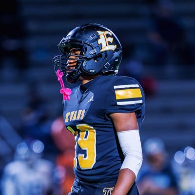 BrycenGault29's profile picture. 5’10 165 | class of ‘28, DB/RB/ATH | Evans HS (Ga) | 📲 706-834-2594 | Gmail➡️brycengault@gmail.com