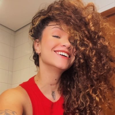 Giiovanna_ts's profile picture. 