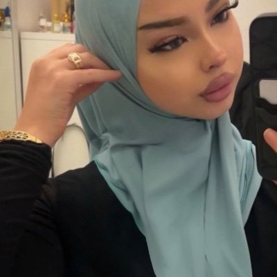 hijabibunnyy's profile picture. Hijabi Barbie 🤍 | Palestinian