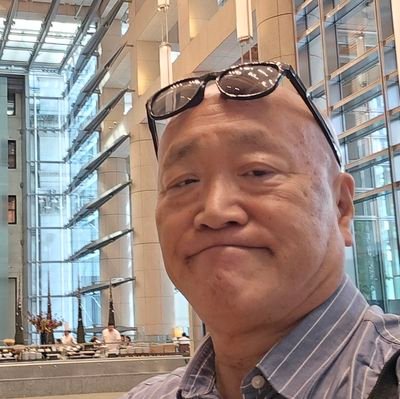 hasunuma901's profile picture. 日本一の三流指揮者  趣味は車、バイク、ダイビング、釣り、ドライブ、旅行、ジム、船舶免許一級、大型自動車免許、PADIライセンス、詳細はWikipedia
国立音大  日本合唱指揮者協会会員