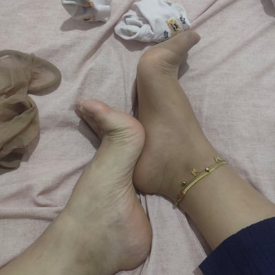 specials_models's profile picture. We are waiting for models and ladies with special and beautiful feet not to contact our page 👣📩👸