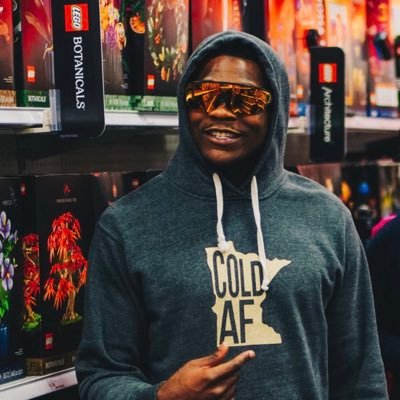 stitchmuse63646's profile picture. Wolves fan