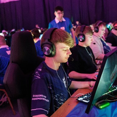 0llie_cs's profile picture. 🏴󠁧󠁢󠁷󠁬󠁳󠁿🇬🇧 CS2 Player for @fraggingfriends 💚 @RPTRSgg for life