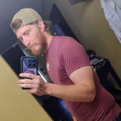 KingVey1220's profile picture. Vey'kai architect.