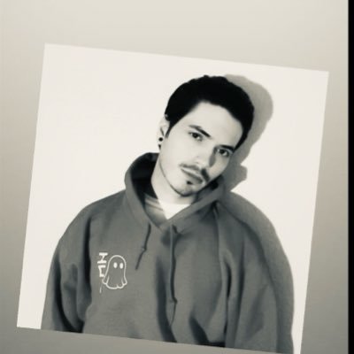 WiZEGEMiNi's profile picture. never grow old, never die | https://t.co/BrnYWXWSYb