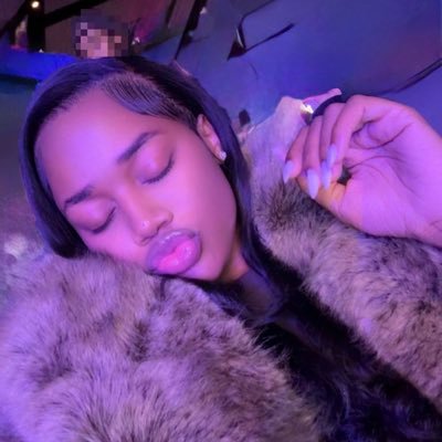 niqdoe's profile picture. 