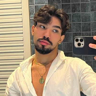 kitkevi's profile picture. 