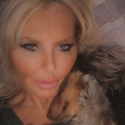 debbschanz's profile picture. Luvmyboys💕#petrolhead🏎 #adorebikes#leathers#bikers🏍#lids 🥵#luvangels🙏🪽#bekind ❣️#banter😝 #lovetospoil 🤍#family1st #bitemeandillbitebackharder  💯NO DMS