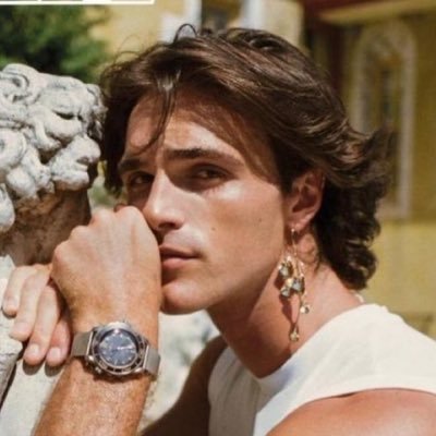 aegonstinks_lol's profile picture. call me “apollo / fujin / jericho” | MINOR | autistic and schizophrenic boy with a guitar and a dream| priv - @tagteamapollo