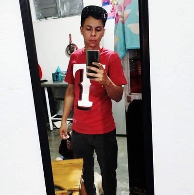 resendez16960's profile picture. 