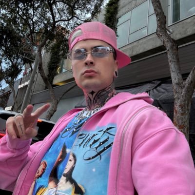LITkillah's profile picture. Escucha mi album “KUSTOM” aca: https://t.co/aPo3tMyFBw