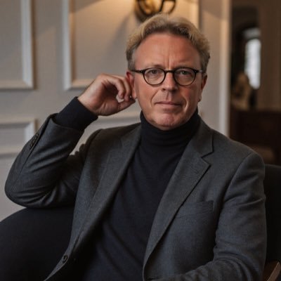 FrankVanmeenen's profile picture. Ik ben enkel hier om af en toe een tegenstem te zijn. No to dictators and countries killing children.