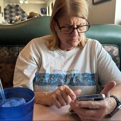 mavis_giveback6's profile picture. This is official page of Mavis Wanczyk the MA powerball lottery winner of $758M. I'm currently running a charity giveaway randomly for my followers.
private REA