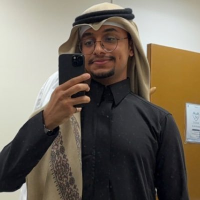 M_dark_21's profile picture. شَيءٌ مِنْ كُلِّ شَيءْ،حتى الفضاء|🎓 𝓢𝓮𝓷𝓲𝓸𝓻 #Med221 حساب شخصي🇸🇦