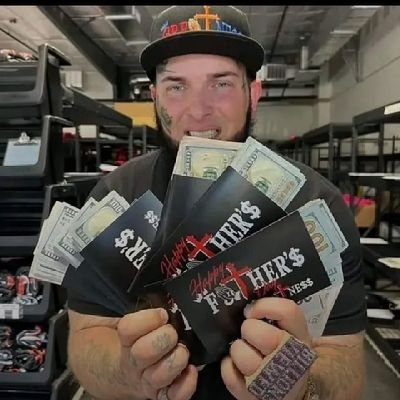 RealGreatn72717's profile picture. 