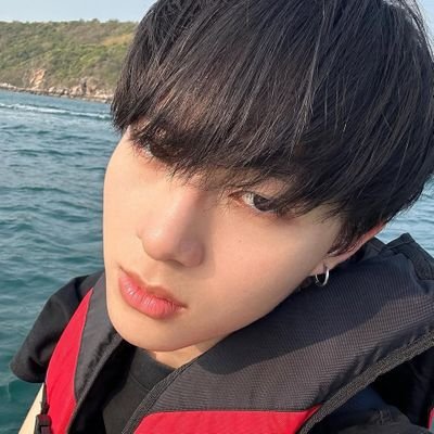 nuzeeta's profile picture. ZeeNuNew y yo comiendo Doritos con Ovomaltina • 🪀 ʸᵒᵘ'ʳᵉ ᵃᵈᵈⁱᶜᵗᵉᵈ ᵗᵒ ᵐʸ ᵗᵒᵘᶜʰ