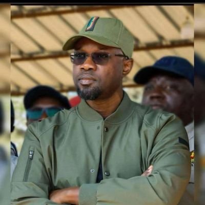 Maamekhalifaaa's profile picture. 💯🇸🇳 Patriote(pour la démocratie et la bonne gouvernance)✨️🥰 ▪︎Ousmane Sonko reference, model🇸🇳❤️▪︎ -RÉAL MADRID ▪︎my team🤍🔥▪︎ -BTP🦺 QHSE🏗🫶