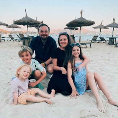 craigdfreeman's profile picture. One day I’ll go to bed at a sensible time but it’s the only time no one demands anything! Dad of 3. Brand and marketing enthusiast. Nature is nurture.