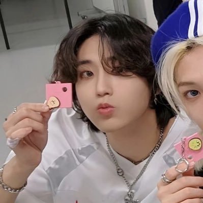 twnksung's profile picture. ꒰ #니키 ! | ot7 enha ʚ♡ɞ ; why do i feel hollow? ִֶָ𓂅 ˚⋆*:･