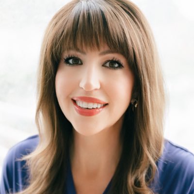 anitakissee's profile picture. Occasionally awkward, often over-prepared, always looking for a good book. TV journalist 👉🏻 PR. Opinions = mine, not my employer’s.