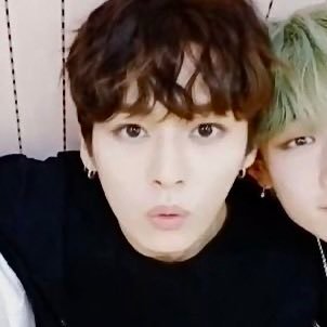 whinyminho's profile picture. ot8,🐰ult !!🩶 \\ matching w/ @ch4nn1ewolf 🫂 little freak that has access to docs and a crumb of skill in writing 😛