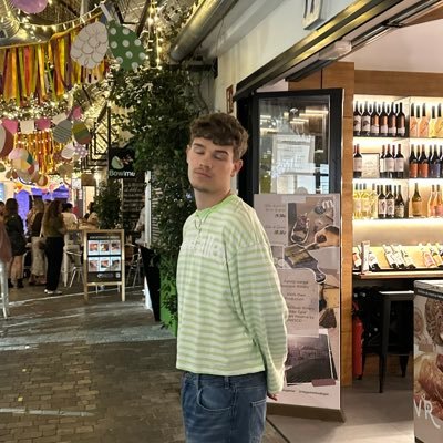 sergiooferndz's profile picture. si te digo que te quiero, lo digooo de corazón