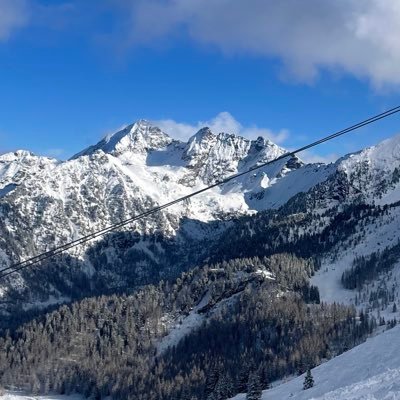 Legendary497965's profile picture. 