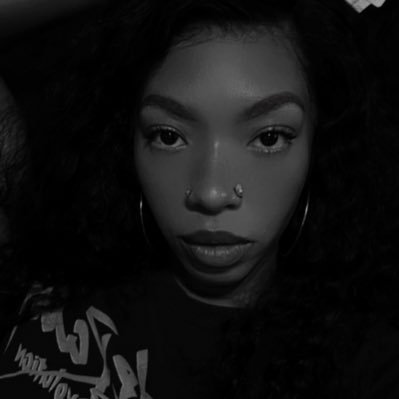 itsnotohkae's profile picture. somewhere screaming like kendrick lamar | #flyeaglesfly