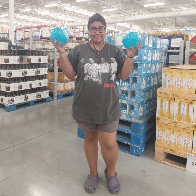 AguilarAsh97716's profile picture. It's almost #TREEchristmasTIME
🌲🎁 ❤️💚 🤍 💛 ⭐ 🌌💯🤘🎵🎶🎅☃️
#RIPCodyBell04012025
#weMISSloveyou
#MACgoBIGblueBRAHMAS #MACgrad04
💔💯👦🕊️🙏🙌🕯️🪦🫶😢🆗💐💜