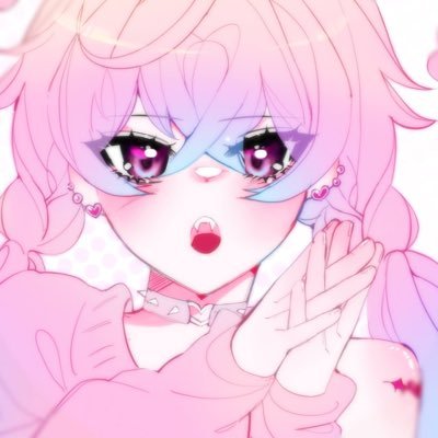 karmellittaa's profile picture. full time artist! 💖