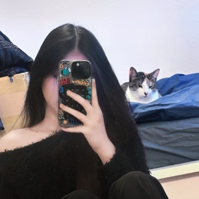 ohwhoisyou_04's profile picture. 21y  168/50