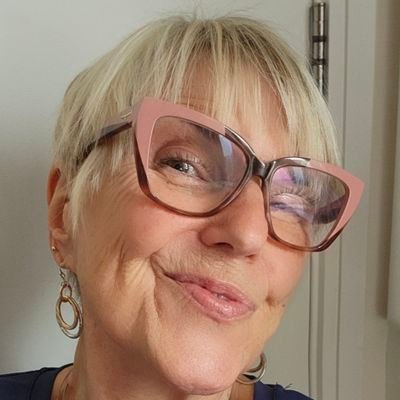 MHPoison1's profile picture. Atheist, feminist, heretic, unambiguous             

Hopeless Romantic

Self-Taught Reprobate 
☮️💜♓️

#GOMD