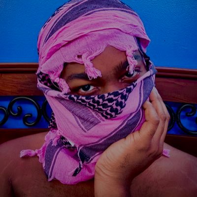 QabilNoir's profile picture. 🍑 18+ NSFW |*MDNI*| Rare & decadent 💎 | مقبول by every hand that owns me | قابِل of all things sinful | Submissive prince 🇴🇲 🇯🇲