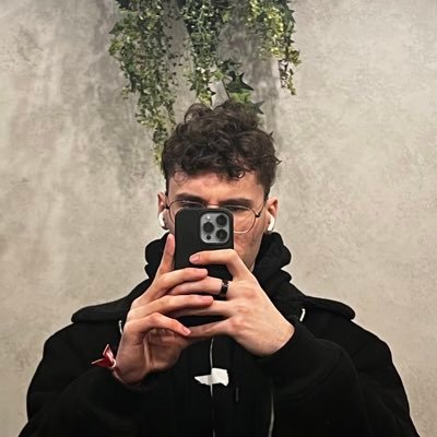 andyocn's profile picture. building adtech SaaS so kind Skynet would run ad campaigns with it