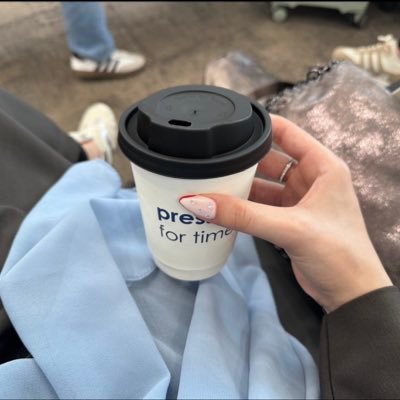 aaaroro9's profile picture. تومتش اوفرشيرنق Another acc