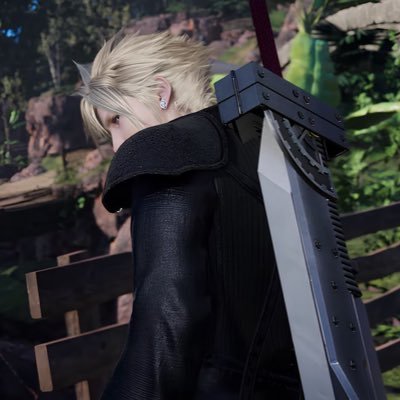 RebeuTenebreuxx's profile picture. 