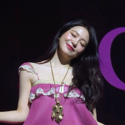 qmyerii's profile picture. 𝐊𝐢𝐦 𝐘𝐞-𝐫𝐢𝐦 김예림 𝟗𝟗𝐋, 𝐑𝐞𝐝 𝐕𝐞𝐥𝐯𝐞𝐭, 𝐀𝐜𝐭𝐫𝐞𝐬𝐬 - 𝐓𝐡𝐞𝐘𝐞𝐫𝐢𝐦𝐬 - #BitchXRich2 #TheGhostGame