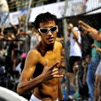 EstebanVil9028's profile picture. 20