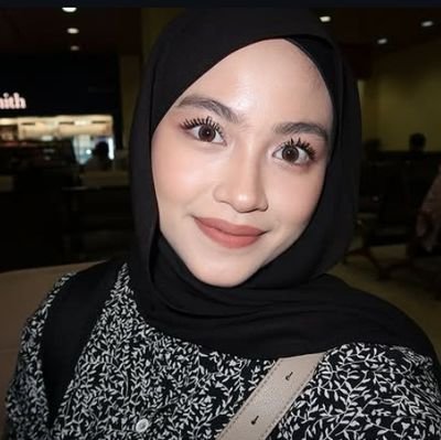 golansalon's profile picture. banyak bersyukurnya