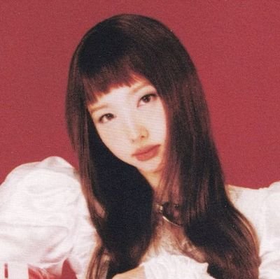 minayeonces's profile picture. body in abyss, heart in paradise 💋 t.