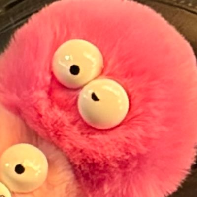 ureriruro_'s profile picture. 