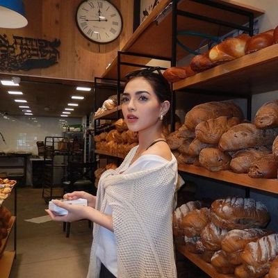 vitamkbrnt's profile picture. — for mikbrent 𖹭.ᐟ