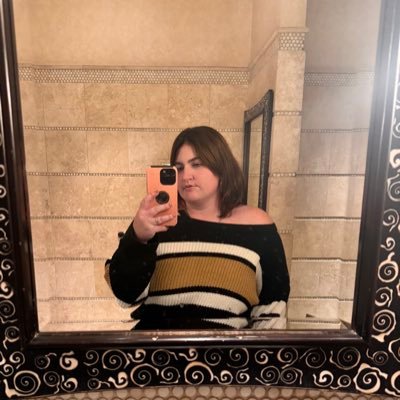 Joanilavinio27's profile picture. taken. Aires Hamptons 28