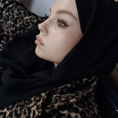 weekndcreepin's profile picture. olduğum kisi değilim hissettiğim kisiyim