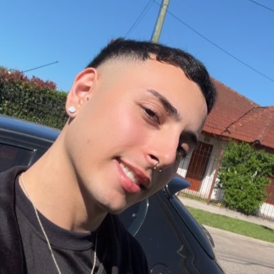 nanooo933's profile picture. FEMBOY,21CM🇺🇸🇦🇷 @briiell22