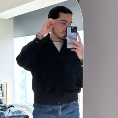 LuisAcos4's profile picture. the showboy of Lux