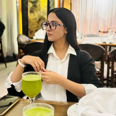 _EyeshaIsDead_'s profile picture. ℙ𝕣𝕖𝕥𝕥𝕪𝔹𝕦𝕥ℙ𝕣𝕠𝕓𝕝𝕖𝕞𝕒𝕥𝕚𝕔—